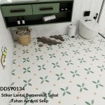 Lantai PVC Stiker Perekat Diri Stiker Lantai Kamar Mandi Toilet Tahan Air Lantai Stiker Non-Slip Dapur Lantai Stiker Perekat 61200cm